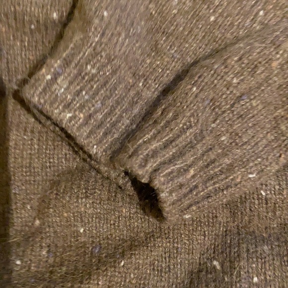 Aritzia - Talula Brown Sweater XS - Picture 4 of 4